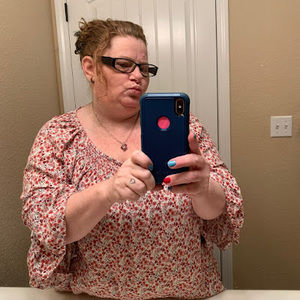 Meet your Posher, Tracy